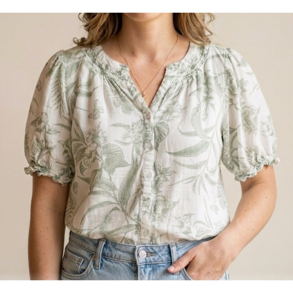 Sage Green Floral Linen Blend Smocked Puff Sleeve Blouse Size Large